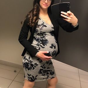 Thyme Maternité flower print dress